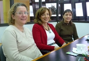 Dra. Adriana Brandolin, Maria Ofelia Garcia y Dra. Graciela Goizueta